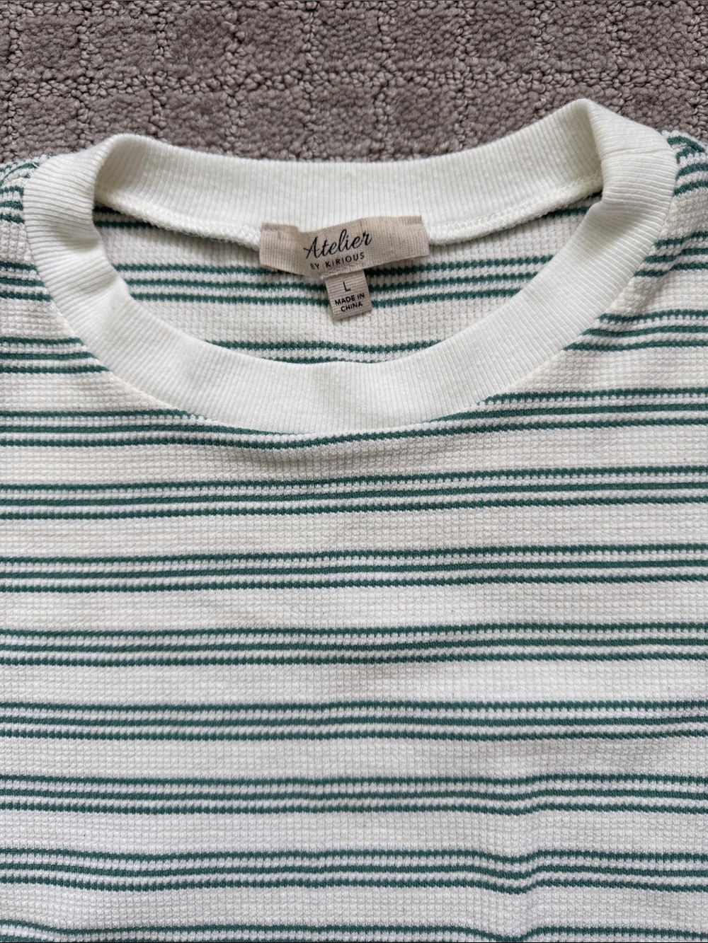 Striped top - Picture 2 of 3